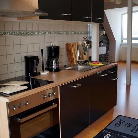 24 Modern & Gemuetlich Appartement